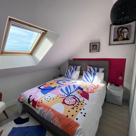 Le Roule Apartment *
